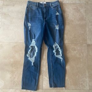 Hollister Distressed jeans